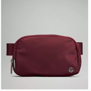 Lululemon Everywhere Belt Bag, Red Merlot, NWT, 1L